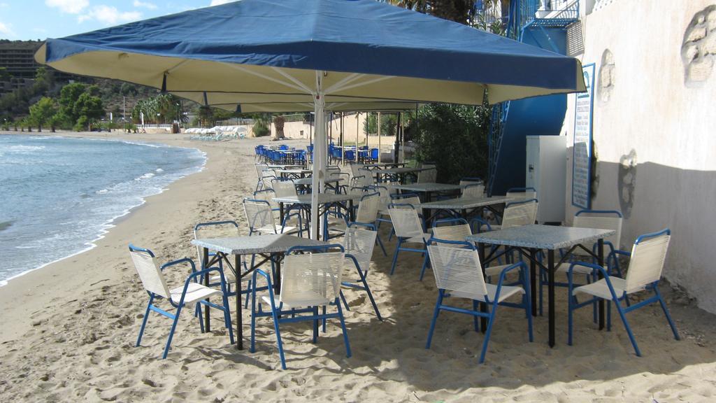 Oasis Hotel Theodoros & Litsa Galaris Agia Marina  Exterior foto