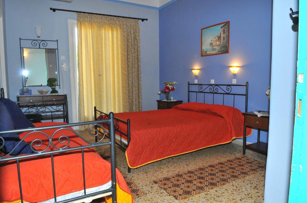 Oasis Hotel Theodoros & Litsa Galaris Agia Marina  Habitación foto